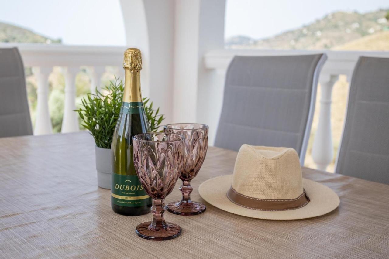 Villa Bárbara Cómpeta by Bossh Hotels Málaga Esterno foto